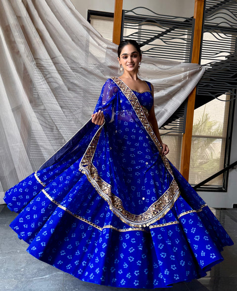 Neeli bandhani